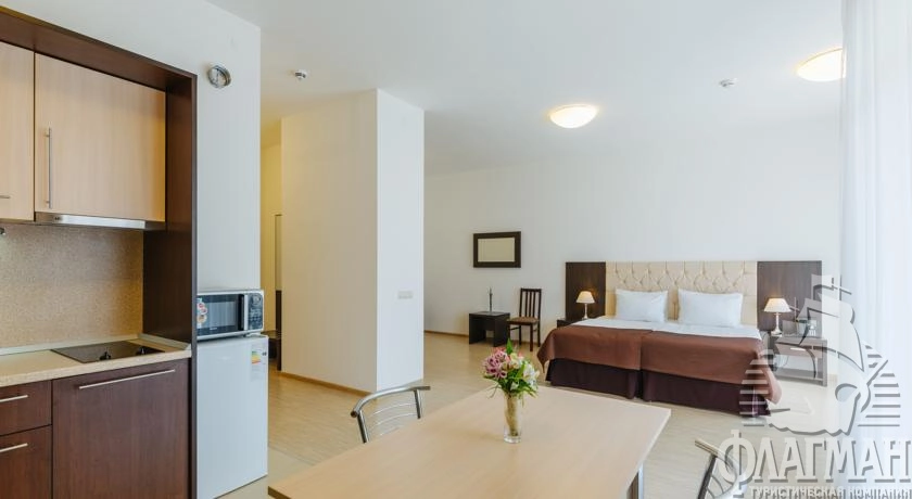 Прибрежный квартал Прибрежный квартал