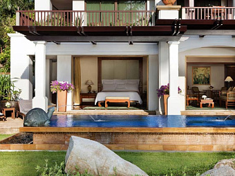 One-Bedroom Oceanfront Pool Suite.  JW MARRIOTT RESORT & SPA 5*
