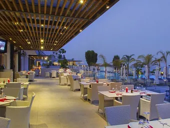 THE ROYAL APOLLONIA LIMASSOL 5*