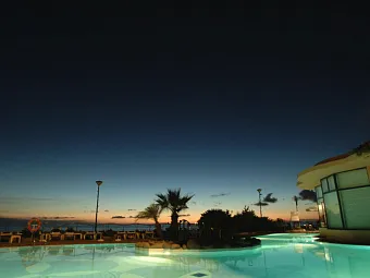 PESTANA BAY OCEAN APARTHOTEL 4*