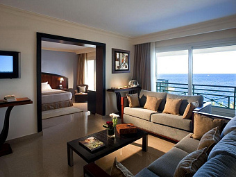  STELLA DI MARE BEACH HOTEL & SPA 5*. Suite.