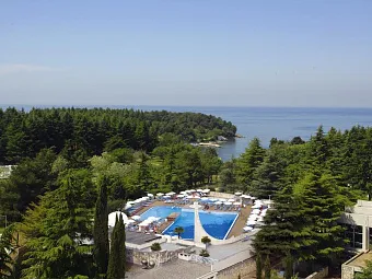 VALAMAR CRYSTAL 4*