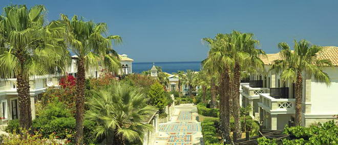 Территория Aldemar Royal Mare 5*