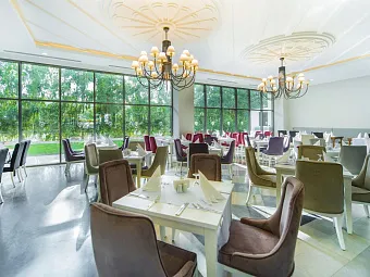 Отель PORT NATURE LUXURY RESORT HOTEL & SPA 5*