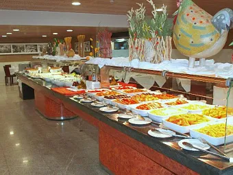Отель ANDORRA CENTER 4*