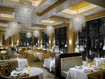 Отель ONE & ONLY ROYAL MIRAGE 5*