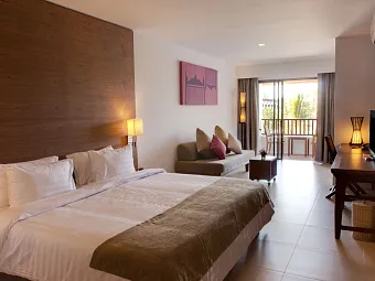 KAMALA BEACH HOTEL & RESORT 4*