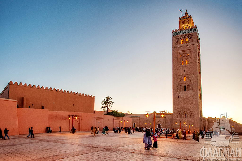 Мечеть Кутубия - «мечеть книготорговцев», это самая большая мечеть марокканского города Марракеш