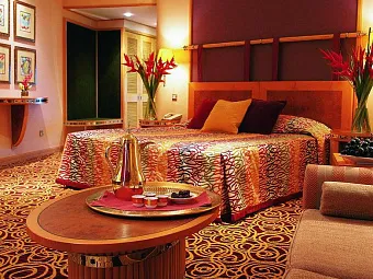 Отель JUMEIRAH BEACH HOTEL 5*