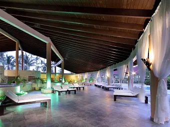 GRAND PALLADIUM PALACE RESORT SPA & CASINO 5*