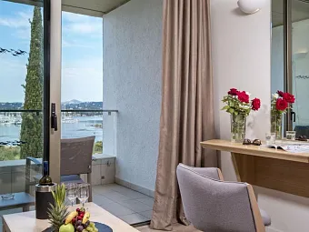 Отель KONTOKALI BAY RESORT & SPA 5*