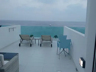 Отель VRISSAKI BEACH HOTEL 3*