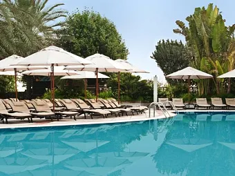 Отель HILTON DUBAI THE WALK HOTEL 4*