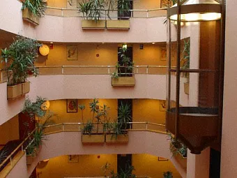 Отель ROC BLANC 4*