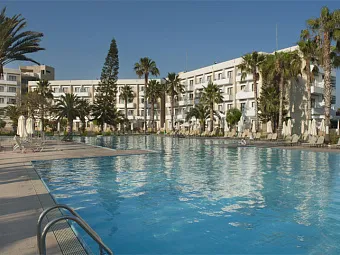  Отель LOUIS PHAETHON BEACH 4*