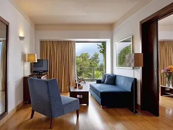 Отель KONTOKALI BAY RESORT & SPA 5*