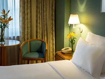 Отель SANA METROPOLITAN 4*