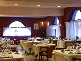 Отель ROC BLANC 4*