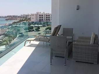 Отель VRISSAKI BEACH HOTEL 3*