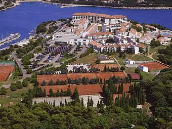 Отель Park Plaza Verudela 4*