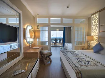   Отель QUATTRO BEACH RESORT & SPA 5*