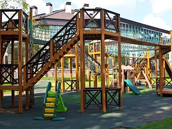  Загородный отель LES ART RESORT 4*