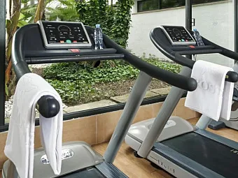 Отель IBEROSTAR CRISTINA 4*