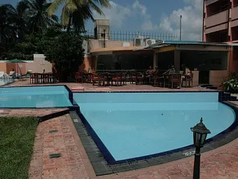 Отель PARADISE BEACH HOTEL 3*