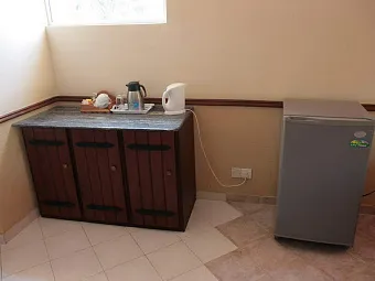 Отель PARADISE BEACH HOTEL 3*