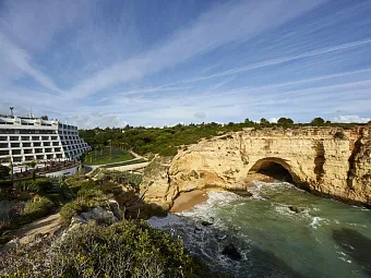 Отель TIVOLI CARVOEIRO 4*