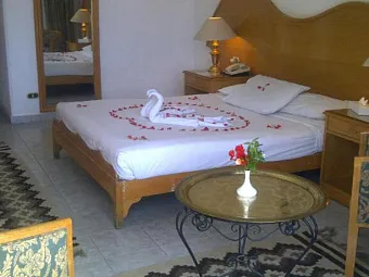 TURQUOISE BEACH HOTEL 4*