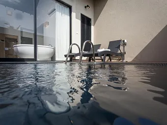 Отель THE CALM RESORT & SPA 4*