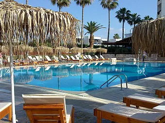 PAVLO NAPA BEACH 4*