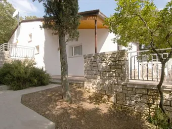 Отель VERUDELA BEACH & VILLAS 3*