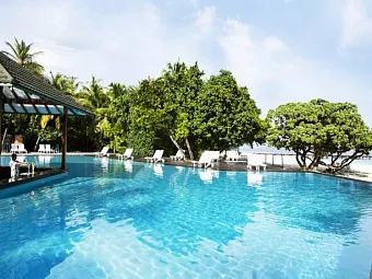 Отель ADAARAN SELECT MEEDHUPPARU 4*
