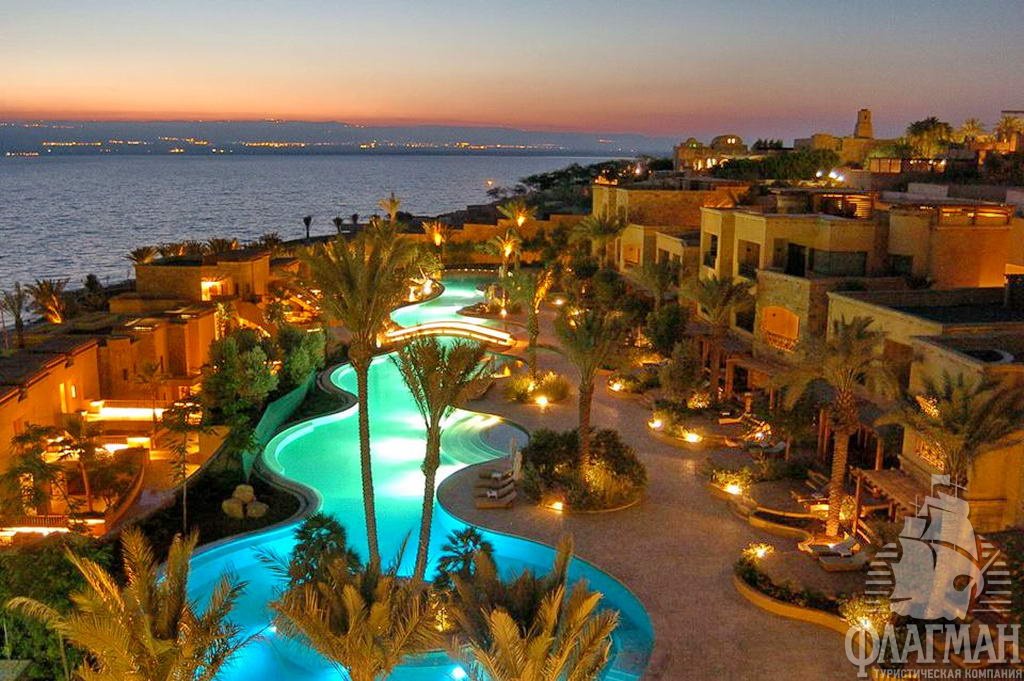 Современные спа-отели сосредоточены на северо-восточном побережье Мёртвого моря