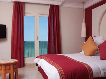 Отель RADISSON BLU ULYSSE RESORT THALASSO 5*