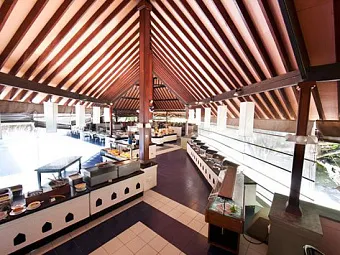 Отель ADAARAN CLUB RANNALHI 4*