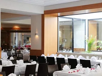 Отель VINCCI NOZHA BEACH 4*+