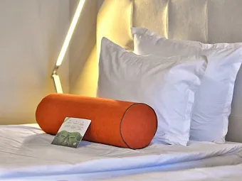 INTERNATIONAL HOTEL CASINO & TOWER SUITES 5*