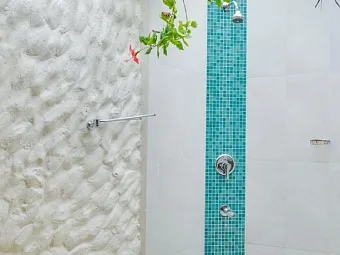 ADAARAN SELECT HUDHURAN FUSHI 4*