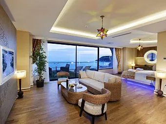 Отель Granada Luxury Resort and Spa 5*