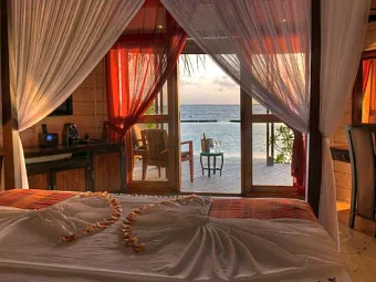 Отель KOMANDOO ISLAND RESORT 4*