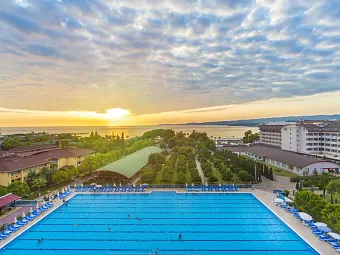 Отель LONICERA RESORT & SPA 5*