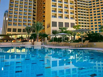 AMWAJ ROTANA 5*