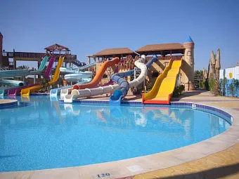 SEA BEACH RESORT & AQUA PARK 4*
