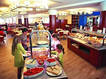 ресторан в отеле BLAUMAR COSTA DORADA 4*