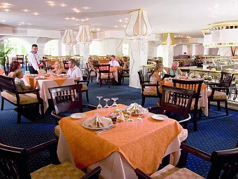 Отель ALADDIN BEACH RESORT 4*