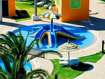 Отель HOLIDAY VILLAGE MANAR 5*
