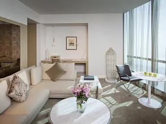 Отель JUMEIRAH AT ETIHAD TOWERS 5*